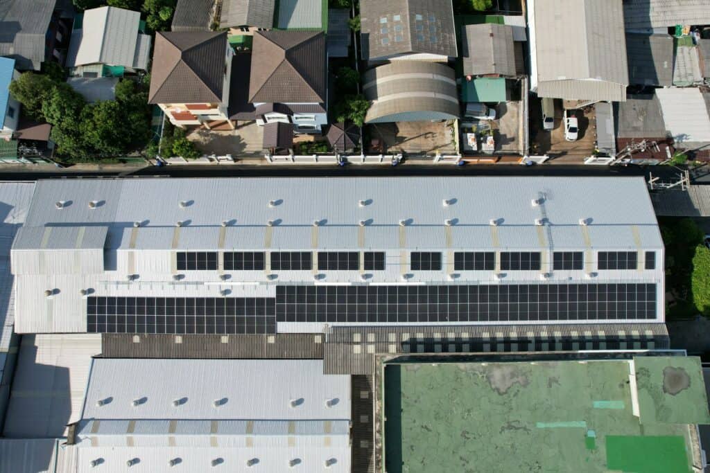 solar_cell_100kw_ TrinaSolar675w_Thai_oil_seal_industries_thaland_samut_prakan