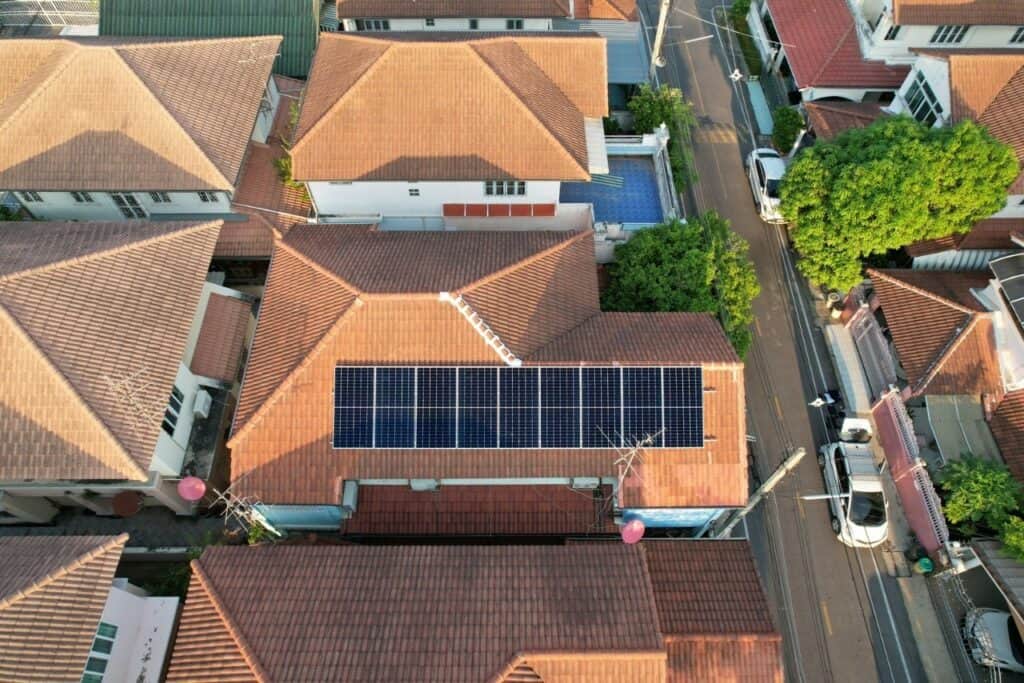Solar_cell_5kw_thanakarn_village_nonthaburi