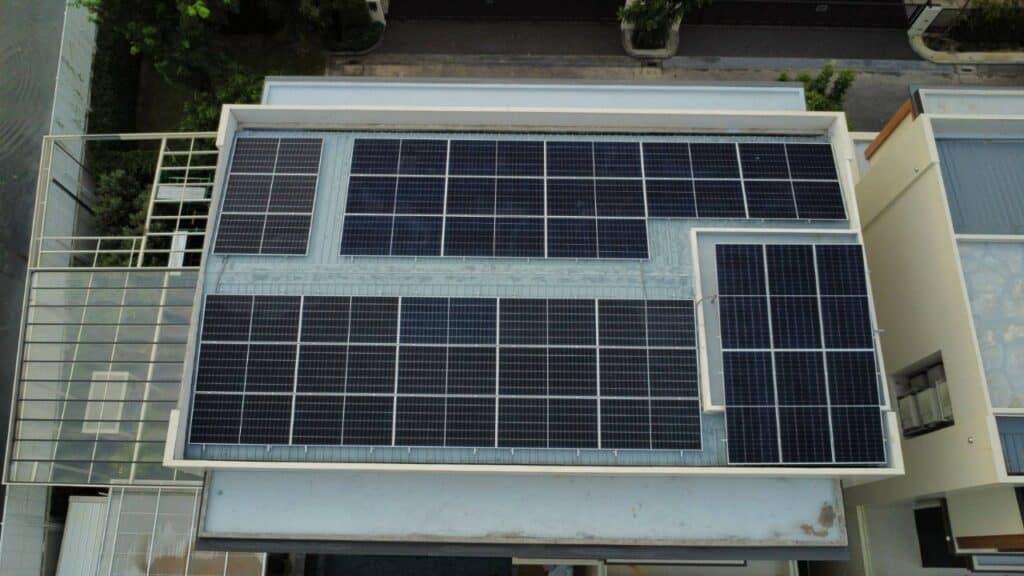 Installation-Solar-cell-11.97kw-Ongrid-Hybrid-Optimzer-Bangkok